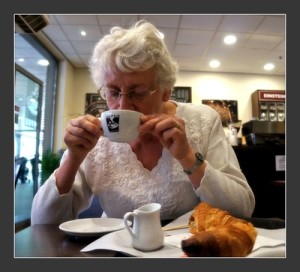 Kaffee macht nicht nur müde Menschen munter - Koffein als Wundermittel gegen Alzheimer?