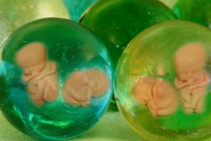Das Designerbaby: Erbgut von Embryos durch chinesische Forscher verändert