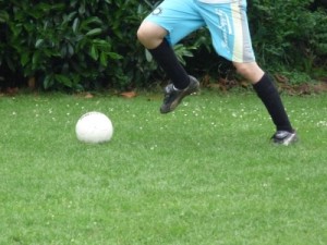Sportverletzung: Bei Muskelzerrung sofort Sportpause einlegen